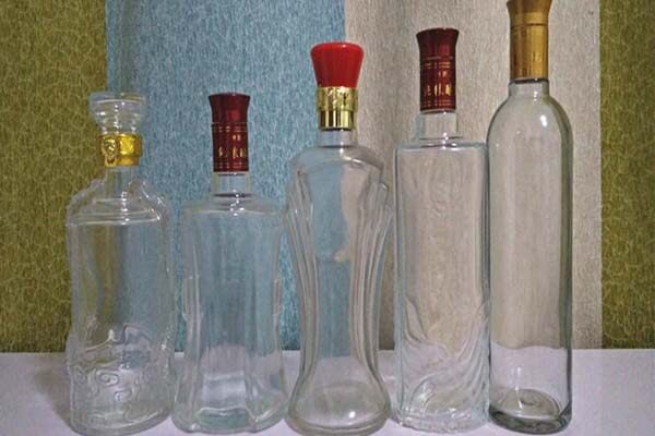 玻璃瓶（píng）廠家詳解護膚品選用玻璃瓶包裝的原因